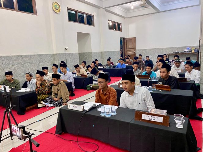 
 Tim Bahtsul Masail Mansajul Ulum Gelar Musyawarah Lintas Pesantren, Peserta Adu Argumen