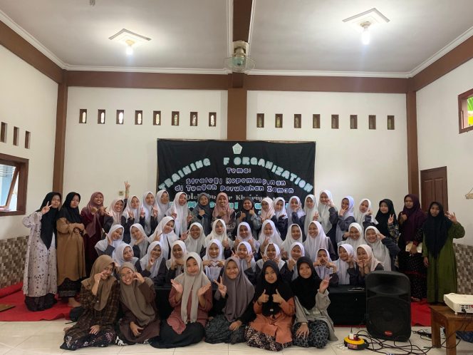 
 Training of Organization: Persiapkan Santri Hadapi Tantangan Kepemimpinan Masa Kini