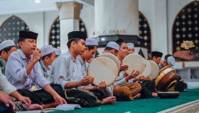 
 Sumber: pondokpesantrensahid.sch.id
