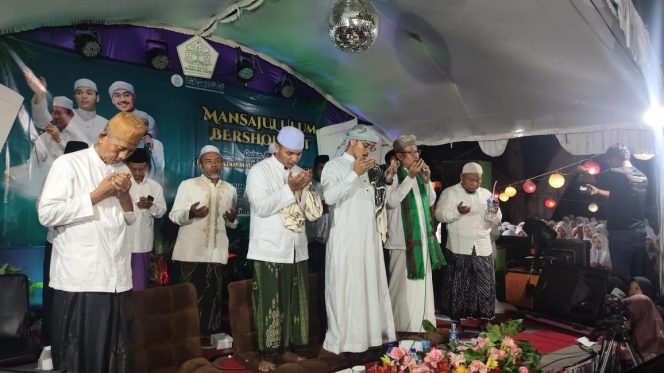 
 Mansajul Ulum Gelar Sholawat, Momen Silaturahmi dan Teladan Akhlak Rasulullah