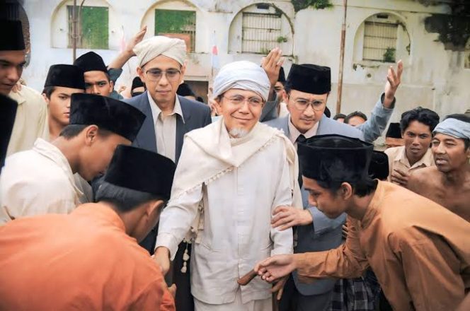 
 Sumber: tebuireng.online