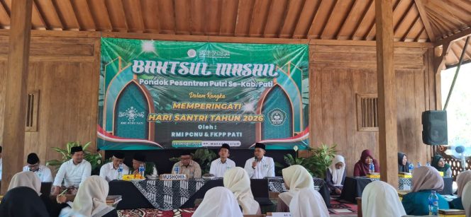 
 Beri Ruang Suara Santri Putri, RMI PCNU dan FKPP Pati Adakan Bahtsul Masail di Ponpes Mansajul Ulum